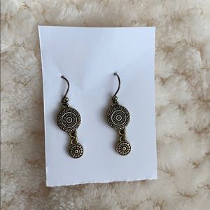 Gold earrings